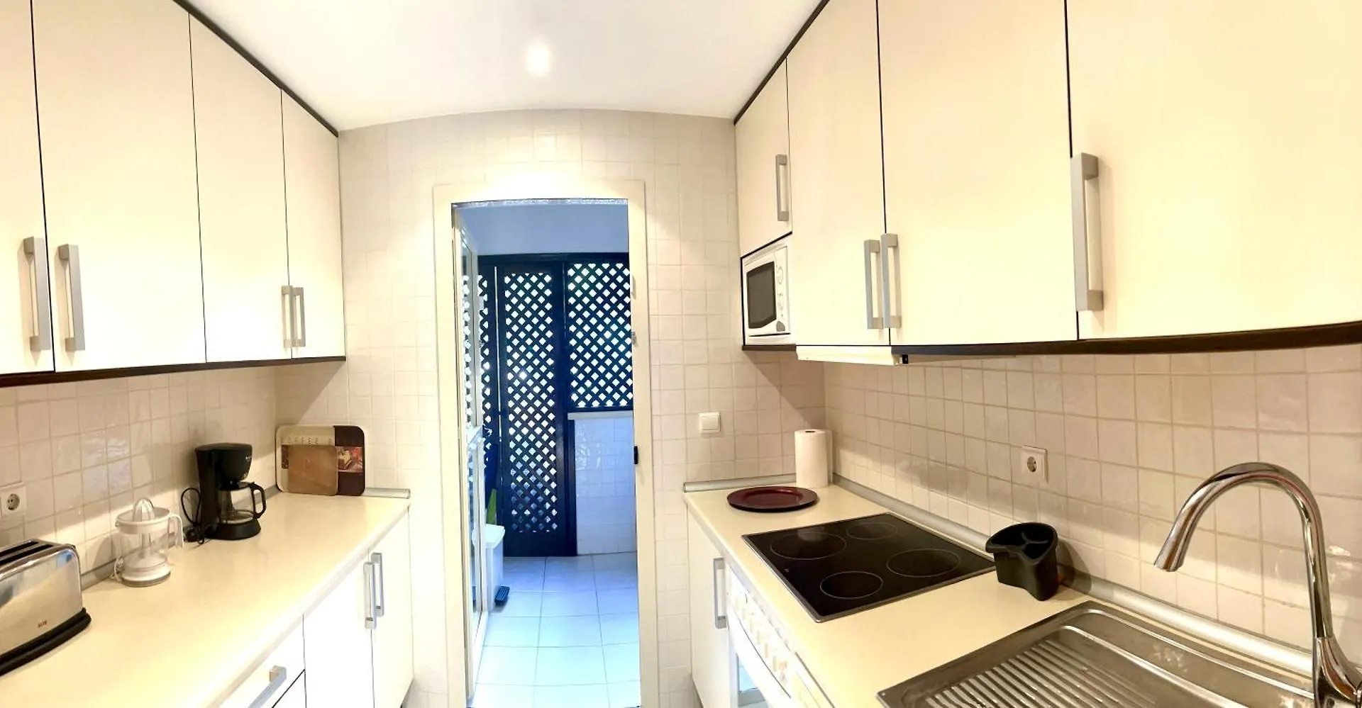Beach Apartment Two Bedrooms In Cabopino Marbella Spain