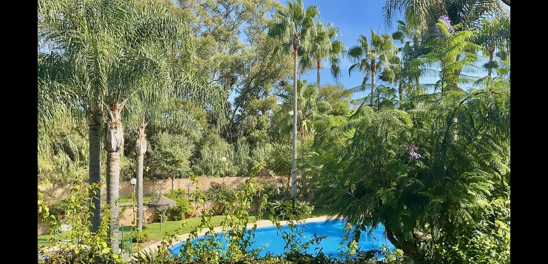 Beach Apartment Two Bedrooms In Cabopino Marbella Spain