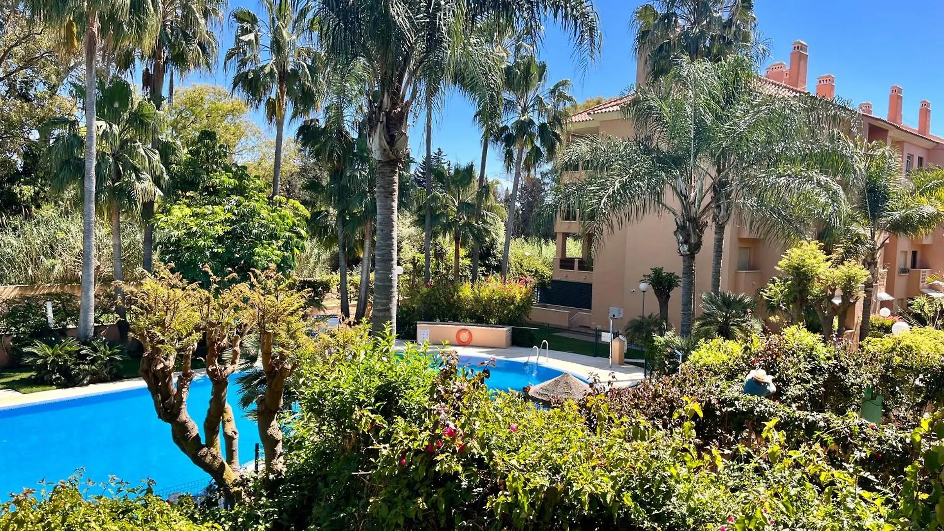 Beach Apartment Two Bedrooms In Cabopino Marbella Spain